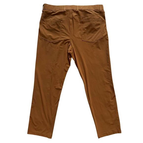 Callaway Golf Pants Mens 38x30 Brown Rust Lightweight Performance Flat Front - Picture 9 of 11
